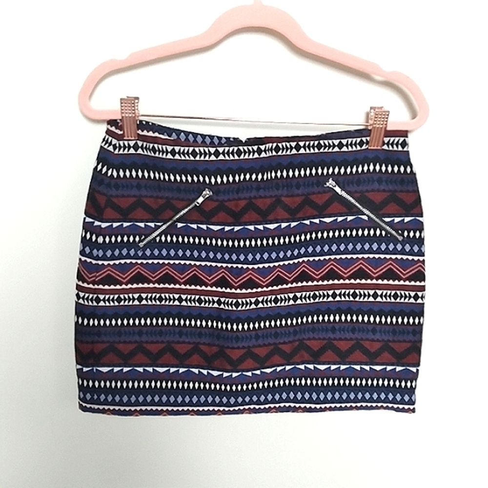 Divided by H & M Aztec Tribal Print Mini Skirt Size 6